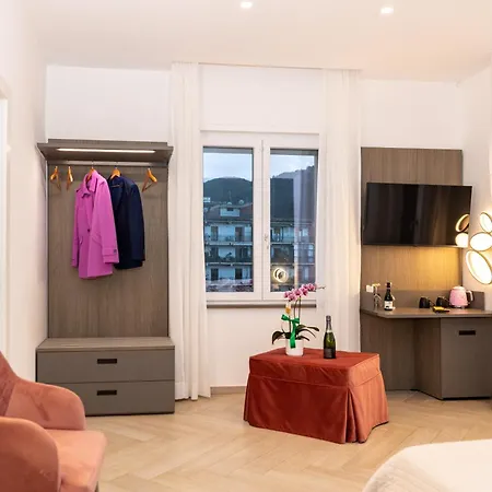 Patriziella 4 *